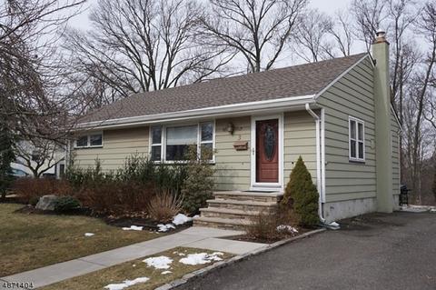 3 Blake Dr, Clark, NJ 07066 photo 1