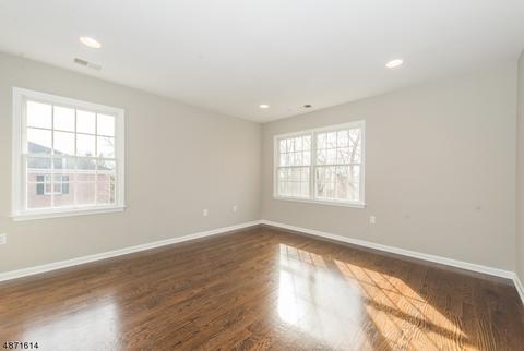 19 Summer Hill Rd, Wayne, NJ 07470 photo 17
