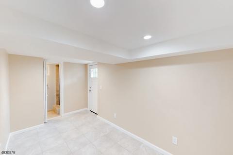 96 E Cooper St, Dover, NJ 07801 photo 17