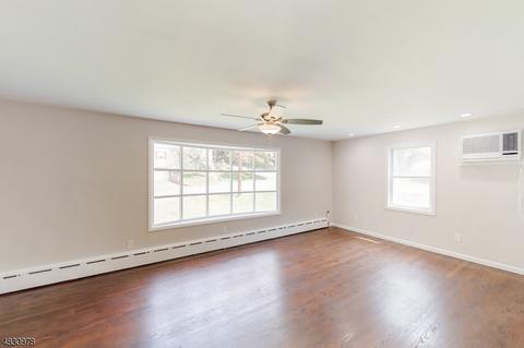96 E Cooper St, Dover, NJ 07801 photo 6