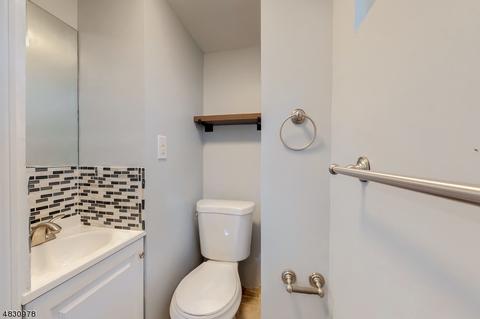 96 E Cooper St, Dover, NJ 07801 photo 18