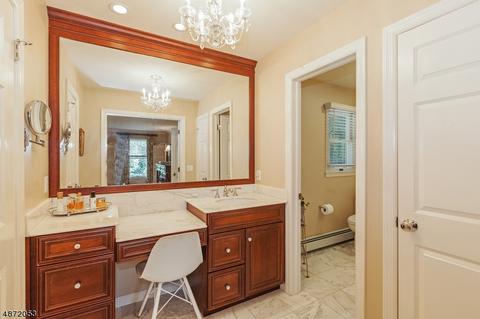 7 Hamilton Dr E, Caldwell, NJ 07006 photo 16