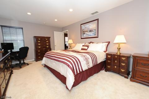 175 Warbler Dr, Wayne, NJ 07470 photo 16