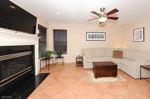 175 Warbler Dr, Wayne, NJ 07470 photo 6