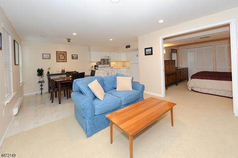 175 Warbler Dr, Wayne, NJ 07470 photo 19
