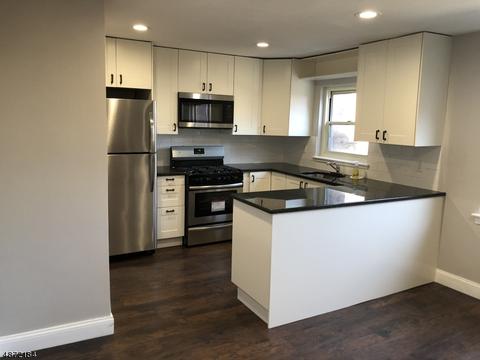 479 Maple Hill Dr #39, Hackensack, NJ 07601 photo 4