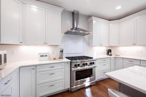 64 Oakland Pl, Summit, NJ 07901 photo 4