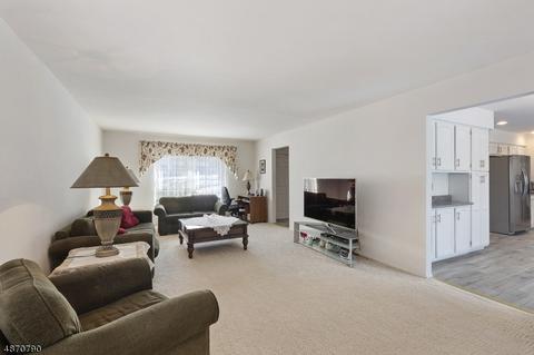 3 Exeter Way, Roxbury Twp., NJ 07876 photo 3