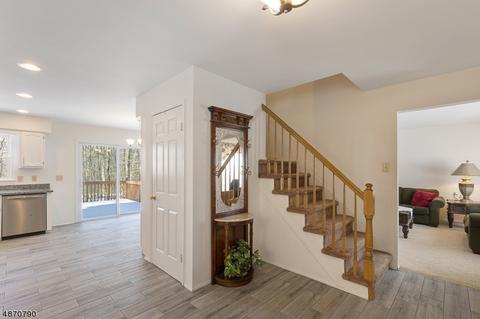 3 Exeter Way, Roxbury Twp., NJ 07876 photo 2