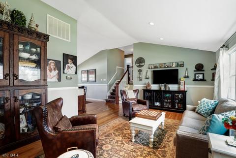 33 Redwood Rd, Springfield, NJ 07081 photo 12