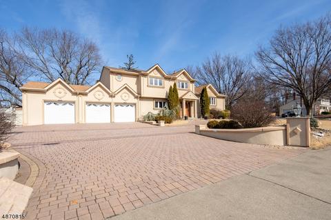 1135 Ratzer Rd, Wayne, NJ 07470 photo 1