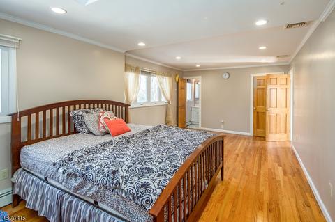 1135 Ratzer Rd, Wayne, NJ 07470 photo 18