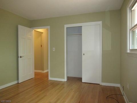 3 Bank St, Stanhope, NJ 07874 photo 5