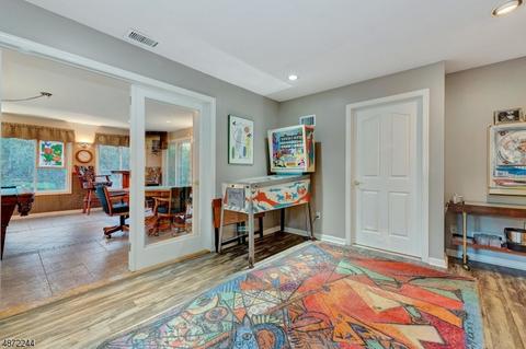 745 Walnut St, Paramus, NJ 07652 photo 10