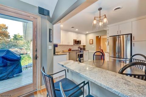 745 Walnut St, Paramus, NJ 07652 photo 14