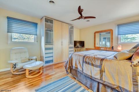 745 Walnut St, Paramus, NJ 07652 photo 16