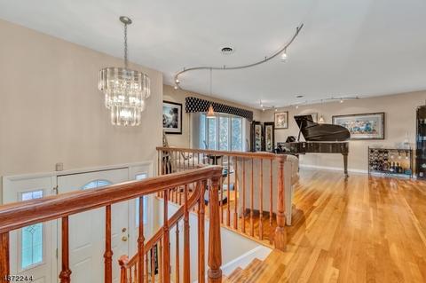745 Walnut St, Paramus, NJ 07652 photo 2