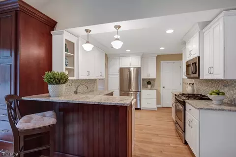 92 Larned Rd, Summit, NJ 07901 photo 9