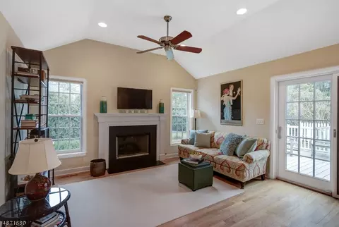 92 Larned Rd, Summit, NJ 07901 photo 10