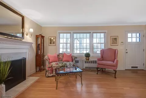 92 Larned Rd, Summit, NJ 07901 photo 5