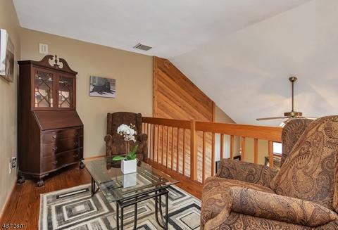 21 Joan Dr, Stanhope, NJ 07874 photo 17