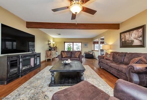 21 Joan Dr, Stanhope, NJ 07874 photo 15