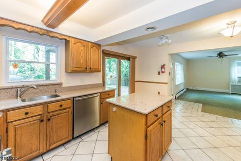 59 Pine St, Millburn, NJ 07041 photo 9