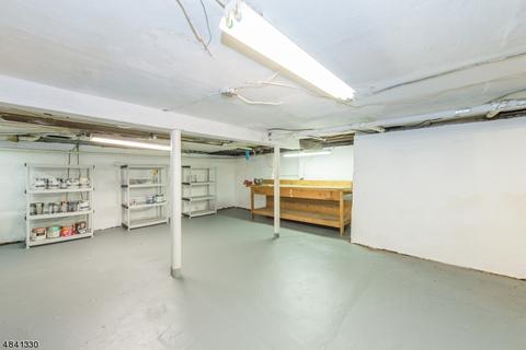 59 Pine St, Millburn, NJ 07041 photo 21