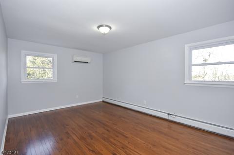 49 Kossuth Pl, Wayne, NJ 07470 photo 12