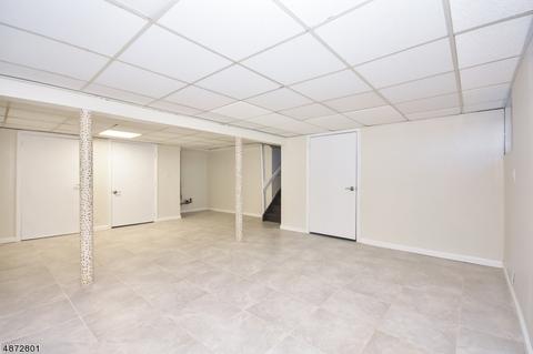 49 Kossuth Pl, Wayne, NJ 07470 photo 16
