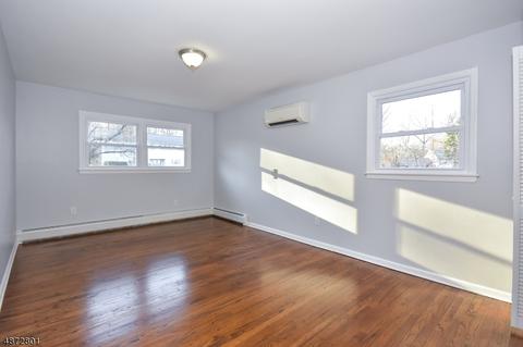 49 Kossuth Pl, Wayne, NJ 07470 photo 13