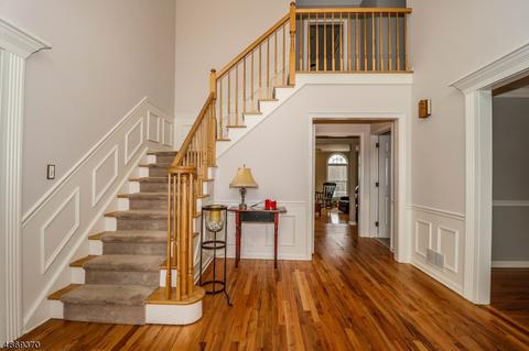 14 Foxfire Ln, Clinton, NJ 08809 photo 4