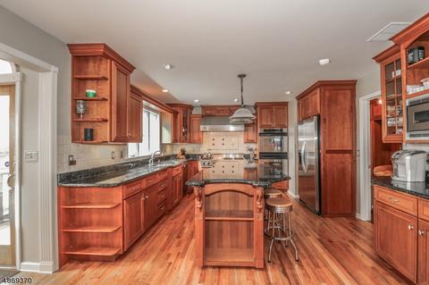 14 Foxfire Ln, Clinton, NJ 08809 photo 6