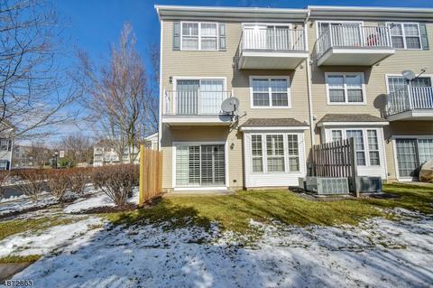 723 Firethorn Dr, Union, NJ 07083 photo 10