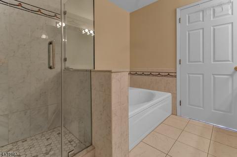 723 Firethorn Dr, Union, NJ 07083 photo 3