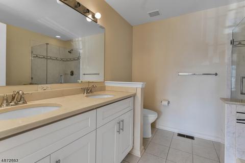 723 Firethorn Dr, Union, NJ 07083 photo 9