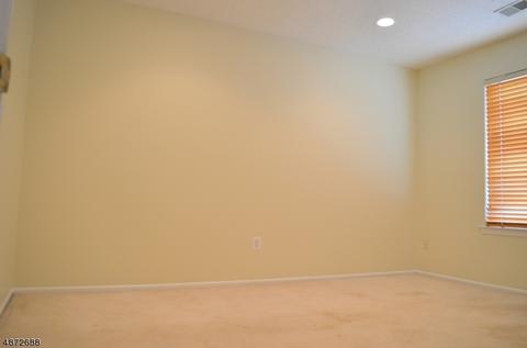 1402 Park Pl, Springfield, NJ 07081 photo 9