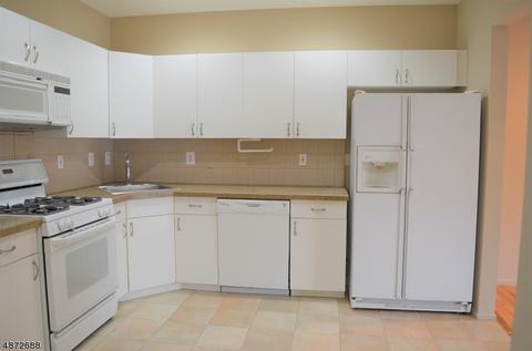 1402 Park Pl, Springfield, NJ 07081 photo 8