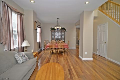 6 Rolling Rapids Ct, Hackettstown, NJ 07840 photo 4