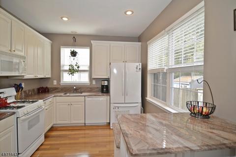 6 Rolling Rapids Ct, Hackettstown, NJ 07840 photo 9