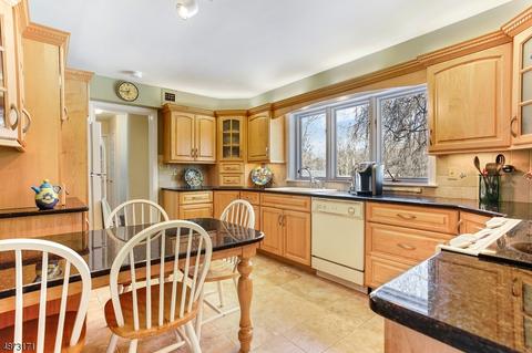 20 Maple Dr, Randolph, NJ 07869 photo 7