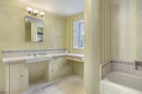 20 Maple Dr, Randolph, NJ 07869 photo 12