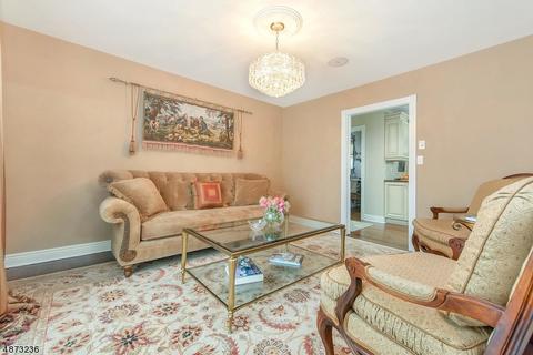 397 Rolling Rock Rd, Springfield, NJ 07081 photo 4