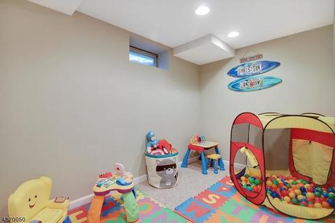 1 Hughes Pl, Summit, NJ 07901 photo 17