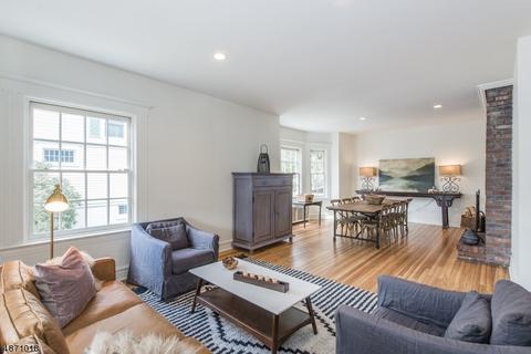 131 Haddon Pl, Montclair, NJ 07043 photo 3
