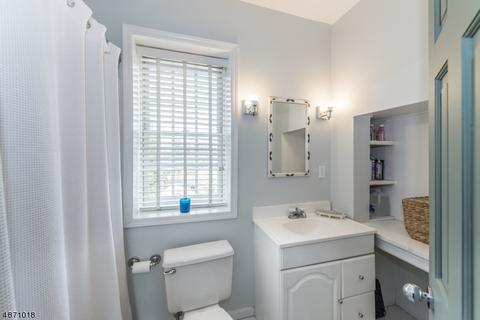 131 Haddon Pl, Montclair, NJ 07043 photo 18