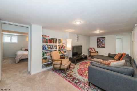 131 Haddon Pl, Montclair, NJ 07043 photo 20