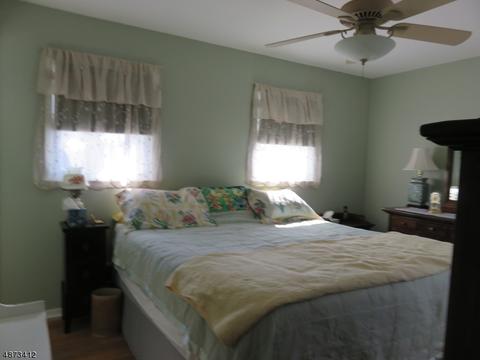 15 Kimberly Pl, Wayne, NJ 07470 photo 15