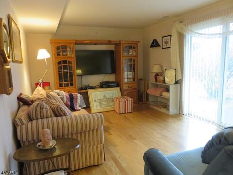 15 Kimberly Pl, Wayne, NJ 07470 photo 14