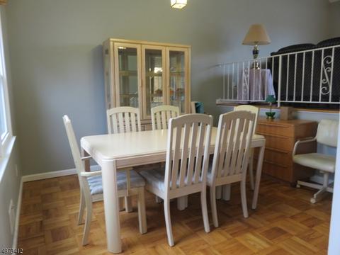 15 Kimberly Pl, Wayne, NJ 07470 photo 8